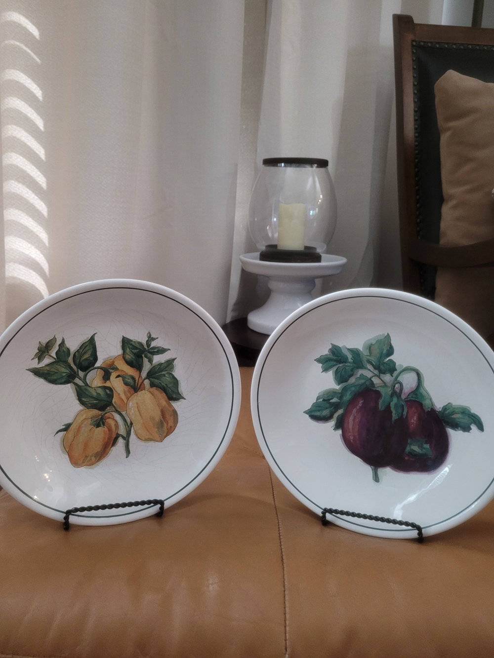Williams-Sonoma Vintage "Harvest" Rimmed Plates Set  2  Eggplant Yellow Peppers